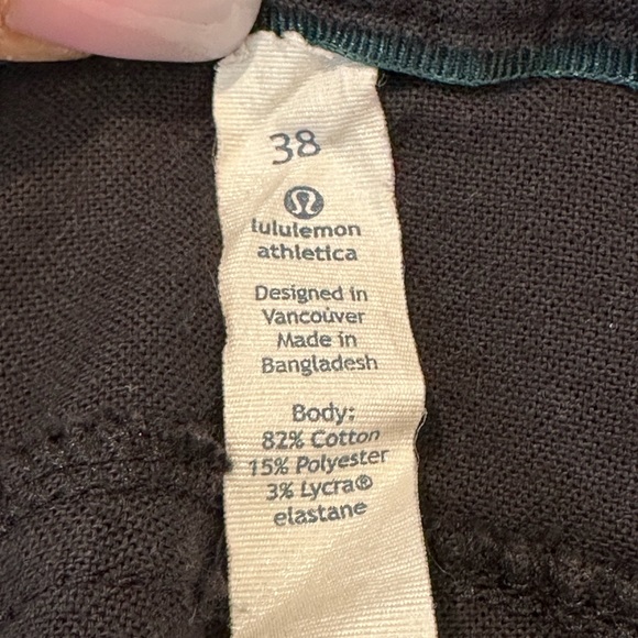 Men’s Lululemon Shorts Size 38 - Picture 3 of 6